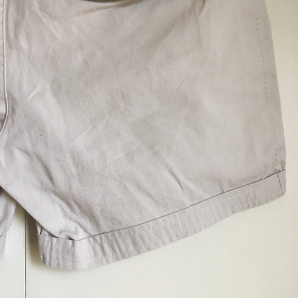 American Eagle Vintage Live Your Life Off-White Cotton Cuffed Shorts 8 - Picture 9 of 14